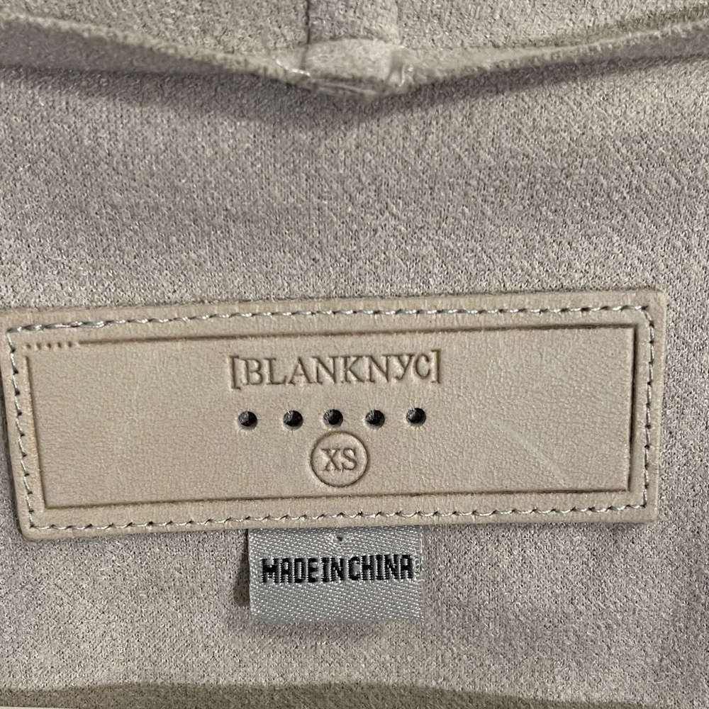 BlankNYC Taupe Suede Zip Jacket Size XS - Picture 4 of 6